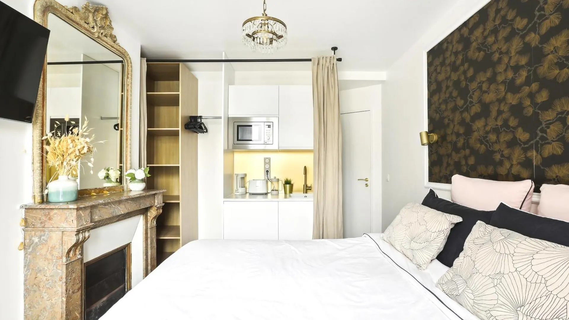 Stunning Architect Studio Near Le Marais Paris Apartment